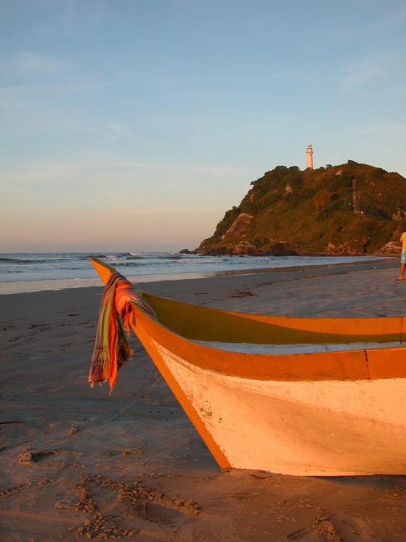 Pousada Ilha do Mel Café Luaran gambar